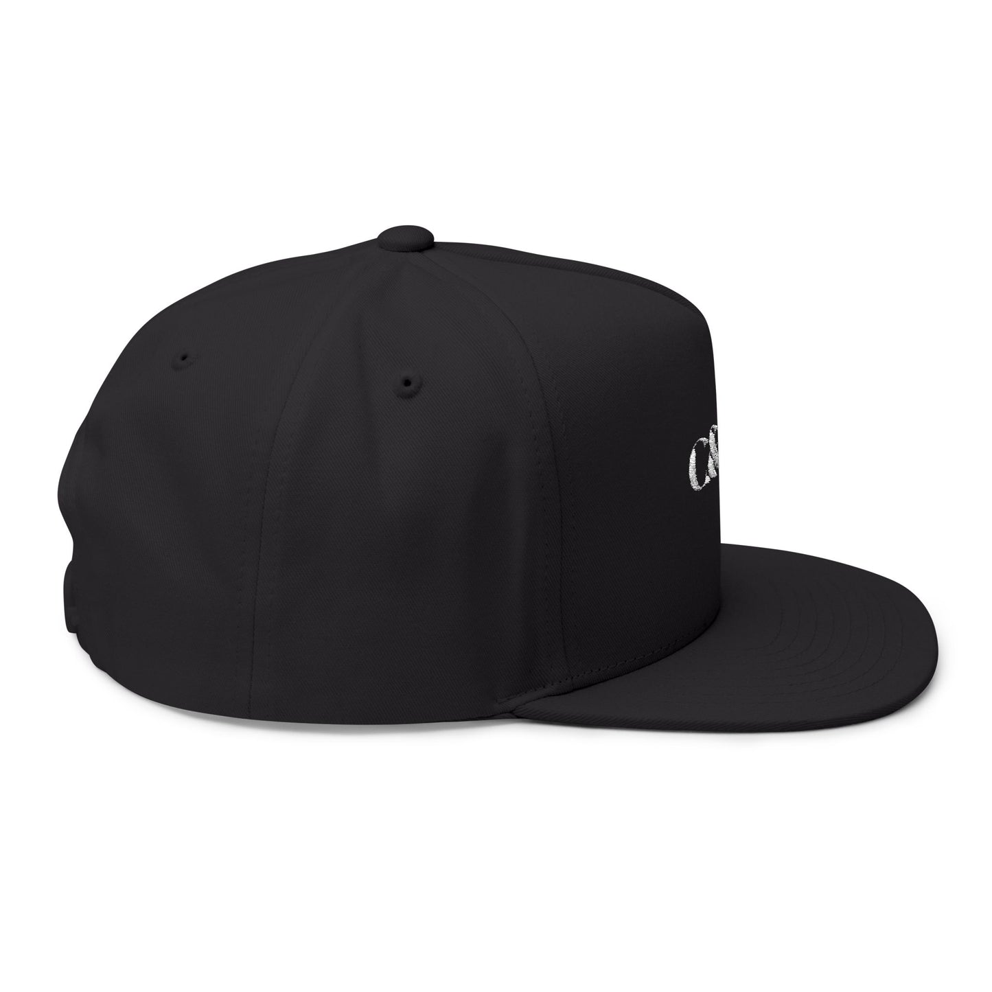 Casquette plate brodée stylée – Accessoire de mode unique